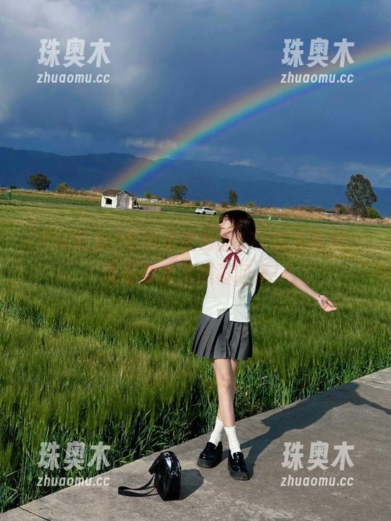 有点小迷踪的17c吃瓜官网，保证你永久想再回来！