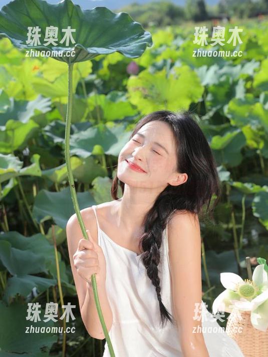 别跟我说苹果手机随便下软件，教我怎么在首页找到51吃瓜的路径啊！