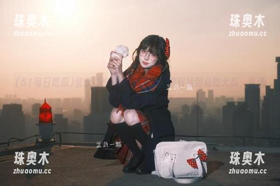登录“51每日吃瓜”，顺利找到必吃大瓜，我选择了幸福的错位？