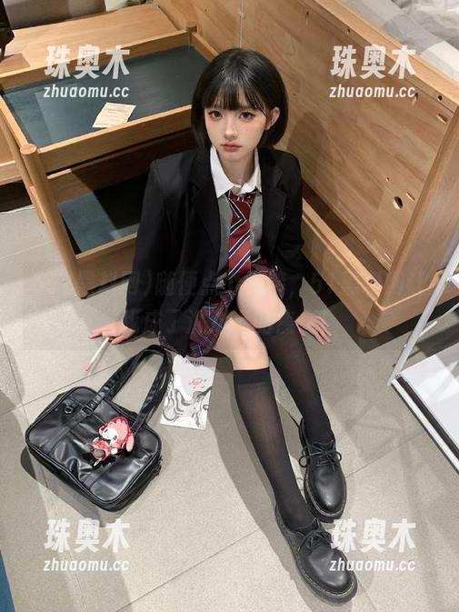 51黑料网 随便点个链接,51黑料网让我成了派对上的焦点!
