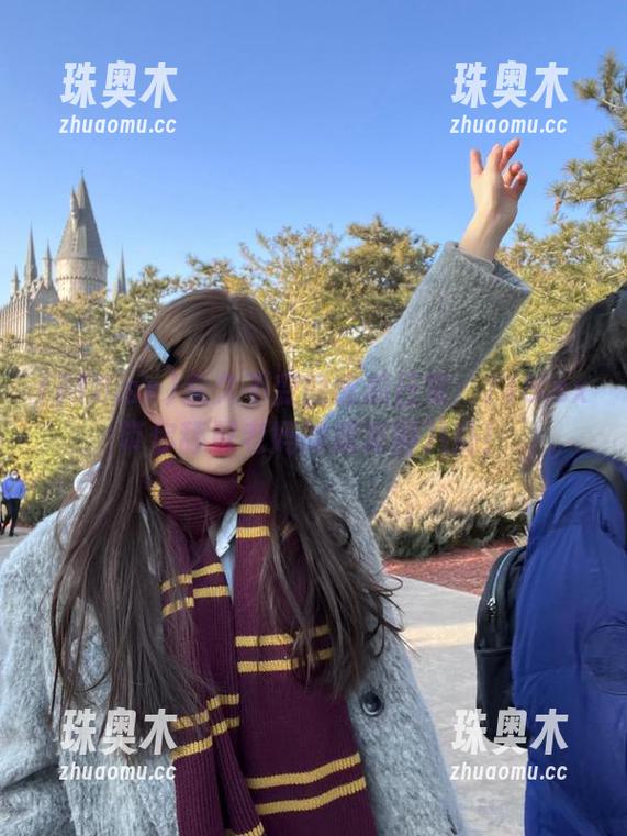 永久不变的吃瓜日常：718.sx带你舔屏老妈的朋友圈八卦！