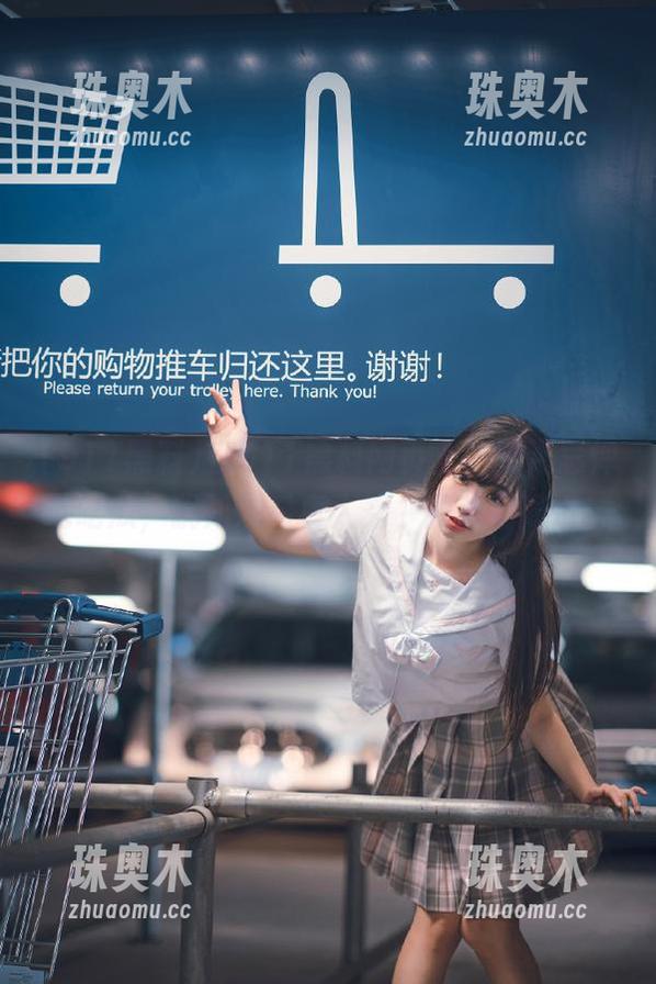 在911黑料网页上，肆无忌惮地吃瓜，犹如观看真人秀，我心潮澎湃！