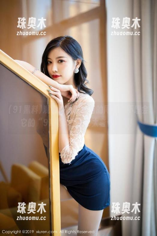 91黑料 观看这翡翠手镯的同时,不理会它的“91黑料”,也太奢侈了吧!