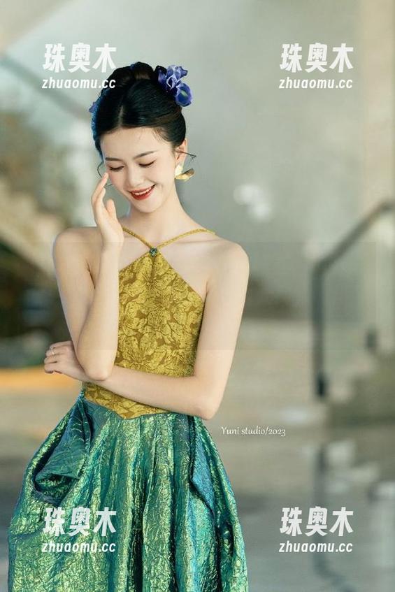 www.51 关于www.51cg.fun,这网址就像一颗水果糖,表面光鲜,嘴里却是苦。