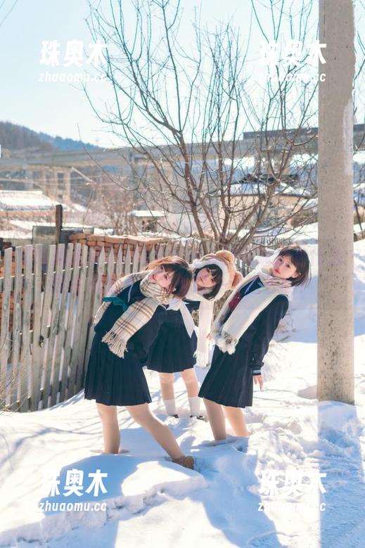 吃瓜天堂 吃瓜天堂的入口好像藏着什么野生玩意儿,准备好一同进去吗?