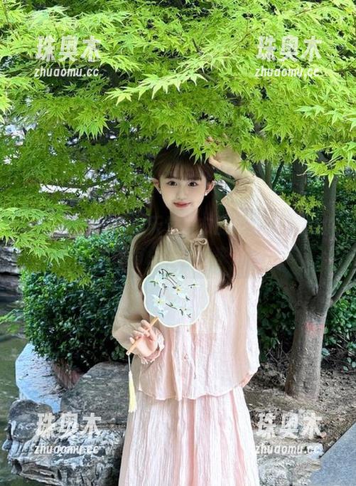 吃瓜天堂 吃瓜天堂发布的瓜太多,我的眼睛有点忙不过来了…