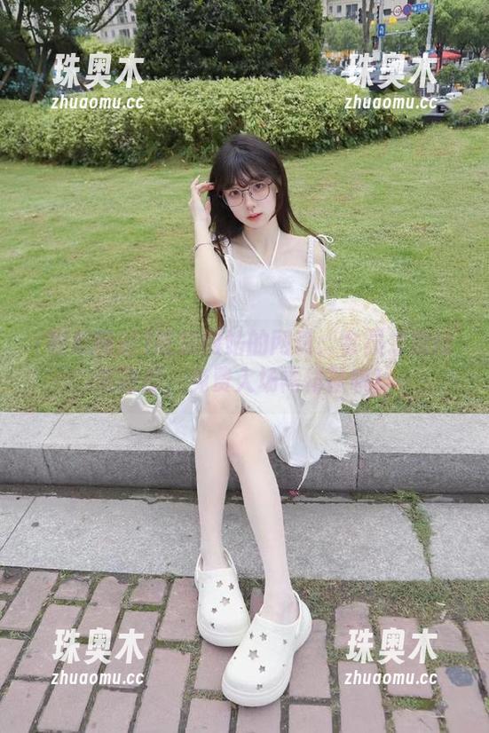 吃瓜网站 吃瓜网站的网页:会员才能抢先吃瓜,免费入场需排队哦!