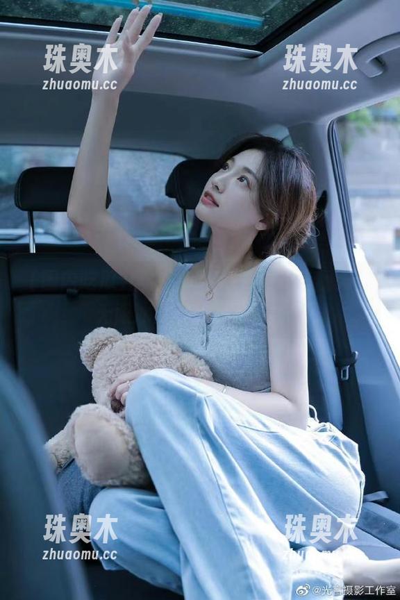 国内吃瓜 国内吃瓜苹果版+网红视频,无限冰淇淋感觉!好甜!
