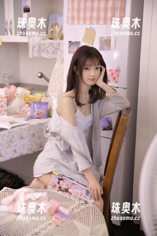 不可思议，“黑料不打烊”发布情侣档又一对金童玉女，今夜，比心还不够！