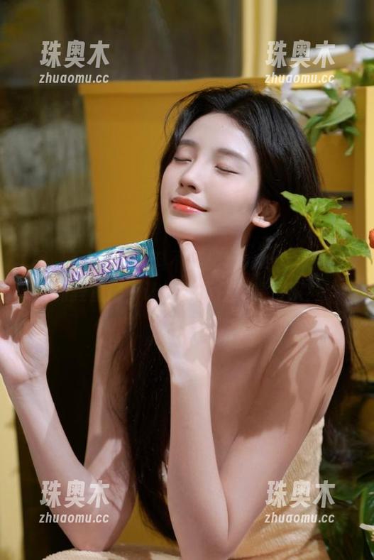 黑料不打烊tttzzz，网页中的鲤鱼门，让我忍不住多看两眼！