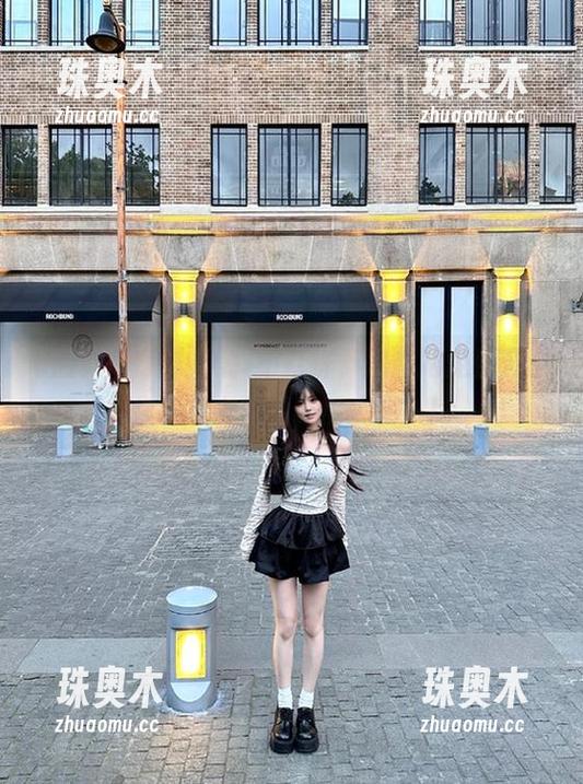 黑料不打烊，黑料网免费开启你印象中的“吃瓜大会”！