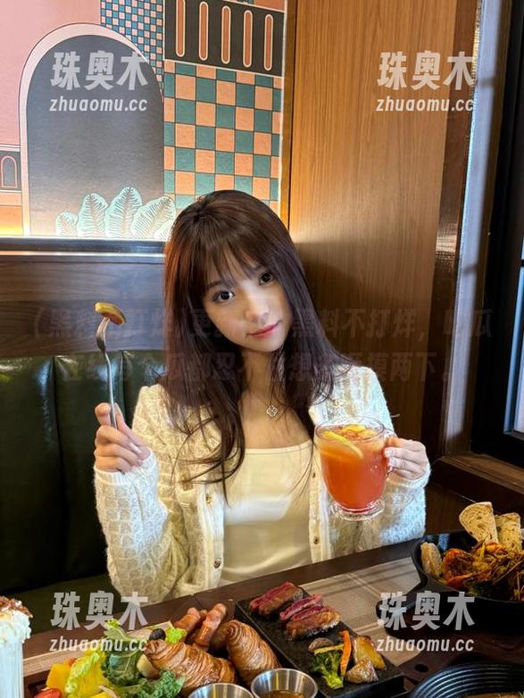 更新后的黑料不打烊，吃瓜在线每个瓜都忍不住想多咂摸两下。