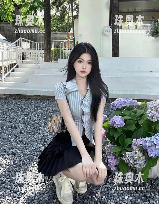 “黑料不打烊”网址更新了，今晚又能干啥呢？