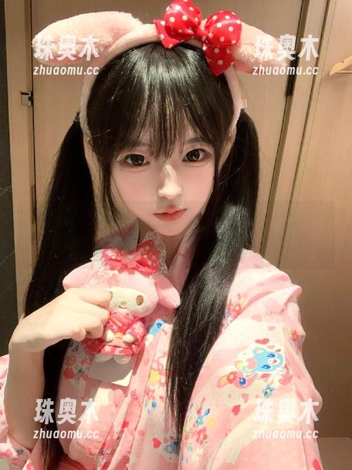 一不小心看进去黑料吃瓜网的网页，结果被各种奇葩信息包围了！