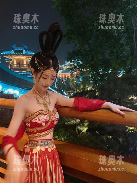 黑料在线吃瓜 正式访问黑料在线吃瓜的地址,畅快吃瓜等你来尝试