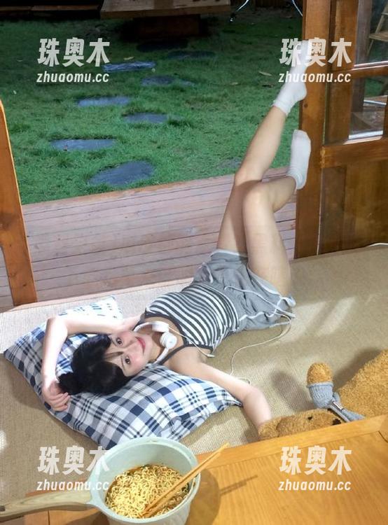 瓜皮都能点赞？黑料头条App下载后再来证明我不是在瞎说！