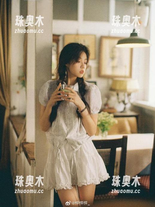 黑料研究所：在线追踪人间真实的“无物理伤害”泡面碗之恋！