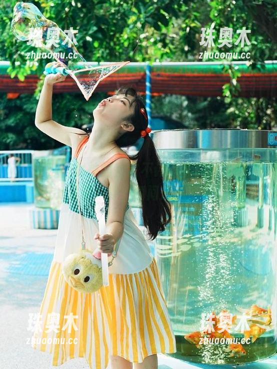 女神的直言不讳，黑料社官网上的app深层八卦，瞬间燃起了求知欲。