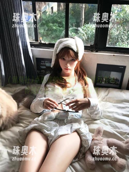 点燃你的好奇心，黑料社在线，传送门后是小道消息的海洋！