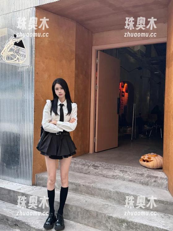 下一个“黑料社”，我是不是该刷刷下载了呢...