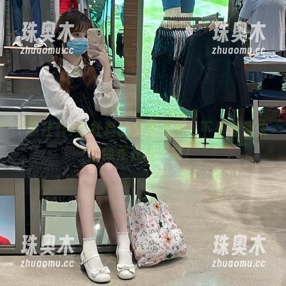 黑社料 黑社料的免费热潮,下载速度快得像是在追风啊!
